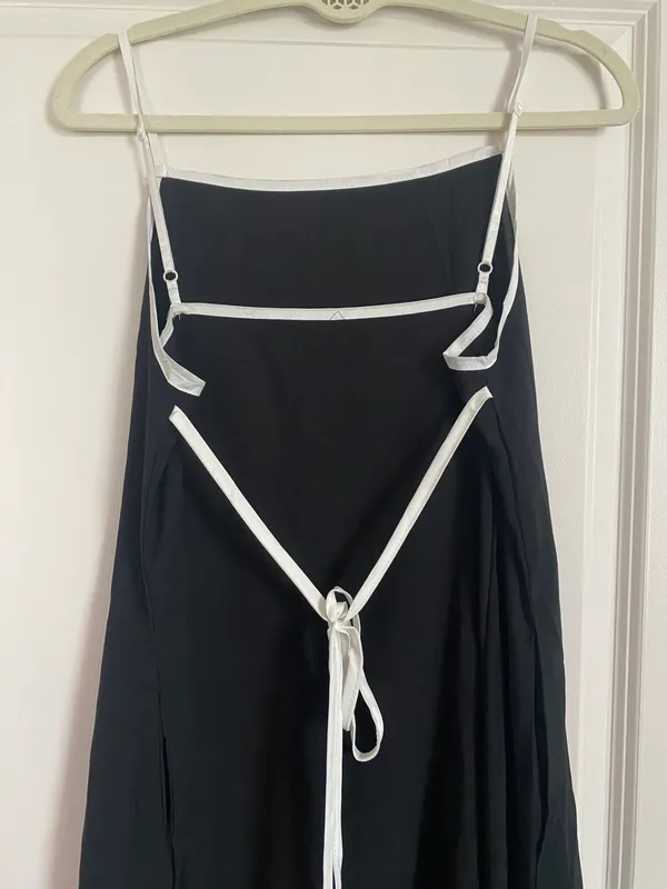 Amazon Maxi Dress - Image 4