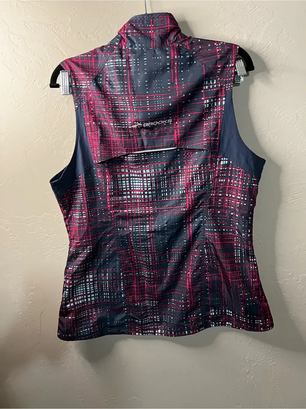 Brooks Running Pink Blue Print Full Zip Athletic Vest Women’s - Image 7