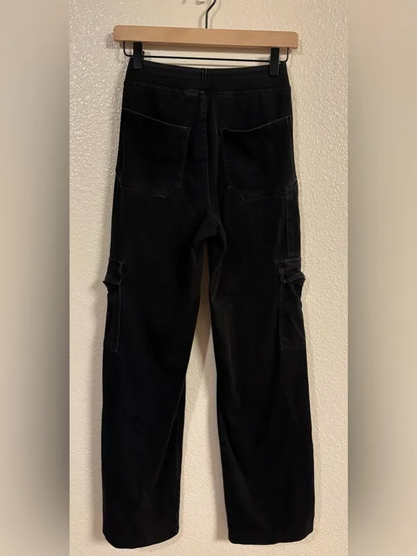 HALARA Flex Mid Rise Pockets Straight Leg Casual Cargo Jeans - Image 3