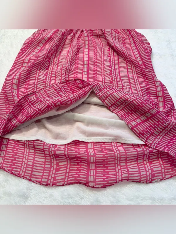 Banana Republic Women’s Pink Patterned Sleeveless Halter Top Size XS - Image 10