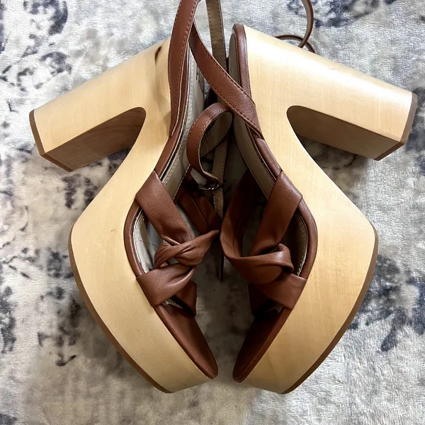 PAIGE Cayden Ankle Strap Heeled Sandal Sz 9.5 - Image 4