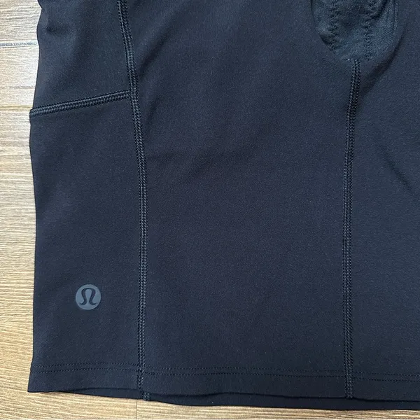 Key To Balance Yoga Tank Top Light Support B/C Cup in Black Size 4 - Image 9