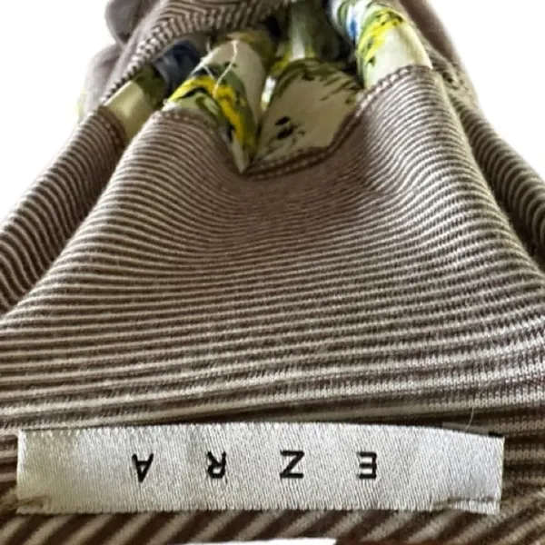 Ezra‎ Lightweight Top - Image 5