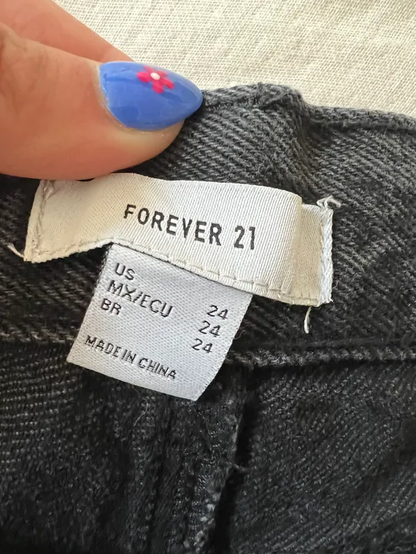 Forever 21 Black High Waisted Distressed Jean Shorts - Image 6