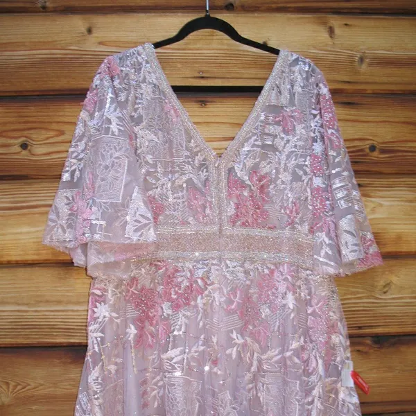 Mac Duggal Size 18 Pink Embroidered Floral V Neck Maxi Dress Gown - Image 13
