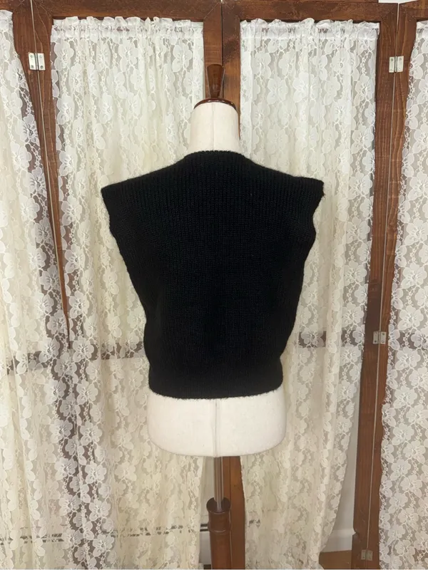 Super Cute Vintage 1980s Villager Mohair Frog Toggle Vest - Image 4