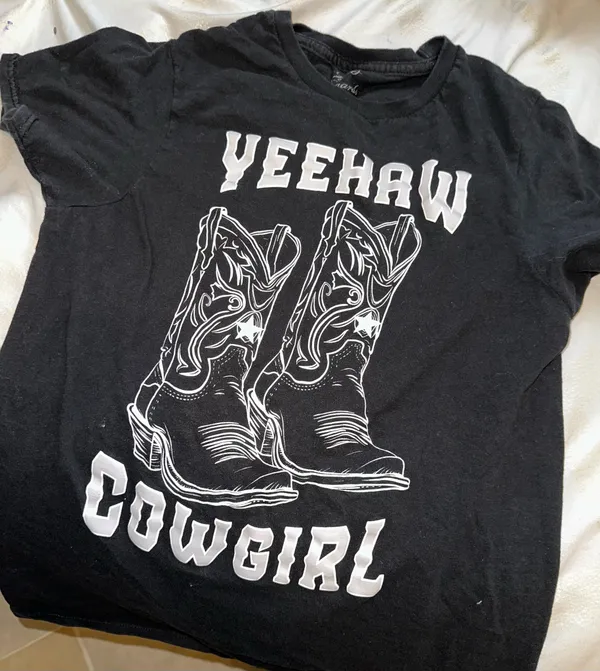 Cowgirl t shirt Black - Image 2