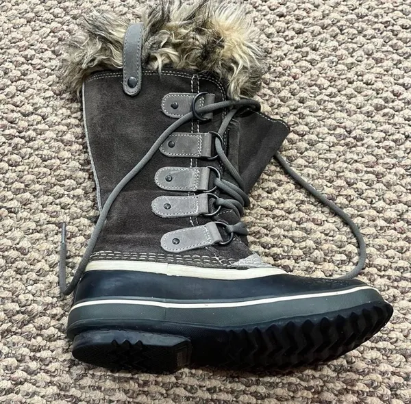 Sorel Joan of Arctic Waterproof Insulated Winter Snow Boots Size 5 Gray Leather - Image 2