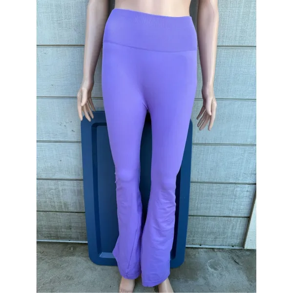 Women’s High-Rise Flare Pants in Lilac size Medium - Image 3