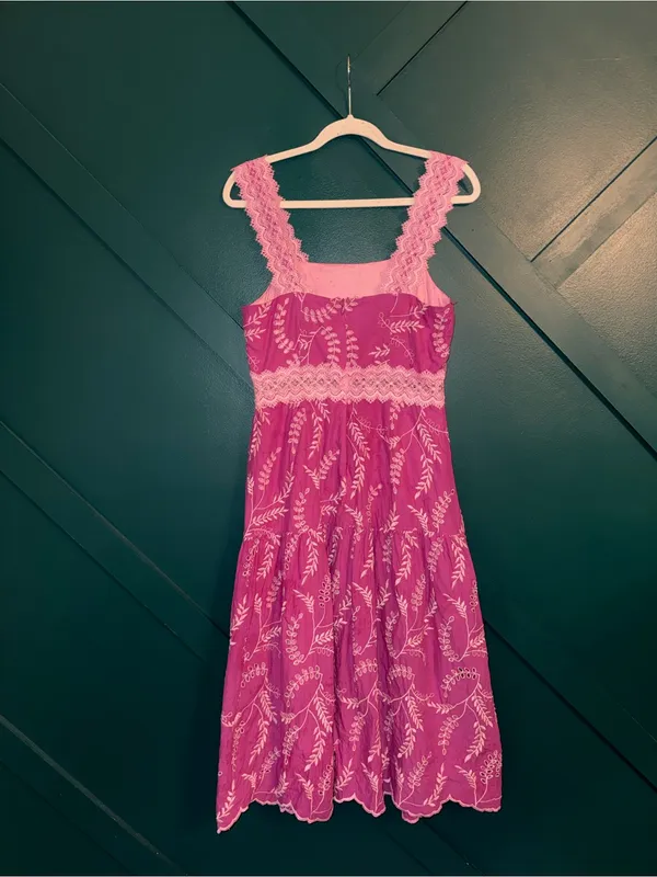 Donna Morgan Pink Embroidered Lace-Trim Midi Boho Feminine Romantic Dress - Image 3
