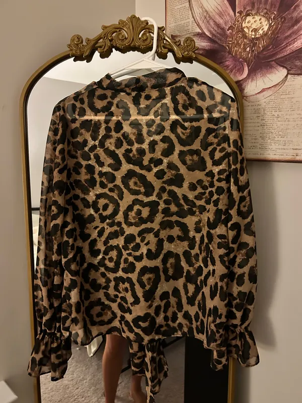 Shein Cheetah Print Top - Image 3