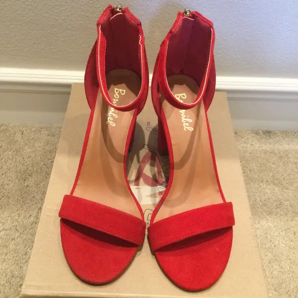 Bonnibel NEW Red Faux Suede Block/Chuck Heels Shoes - Size 6 - Image 3