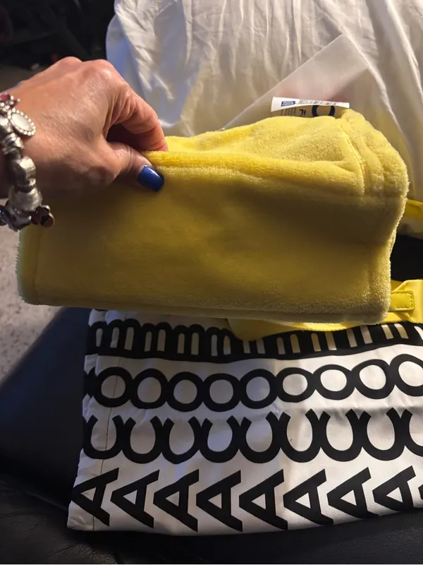 NWT Marc Jacob’s the terry small tote bag yellow - Image 10