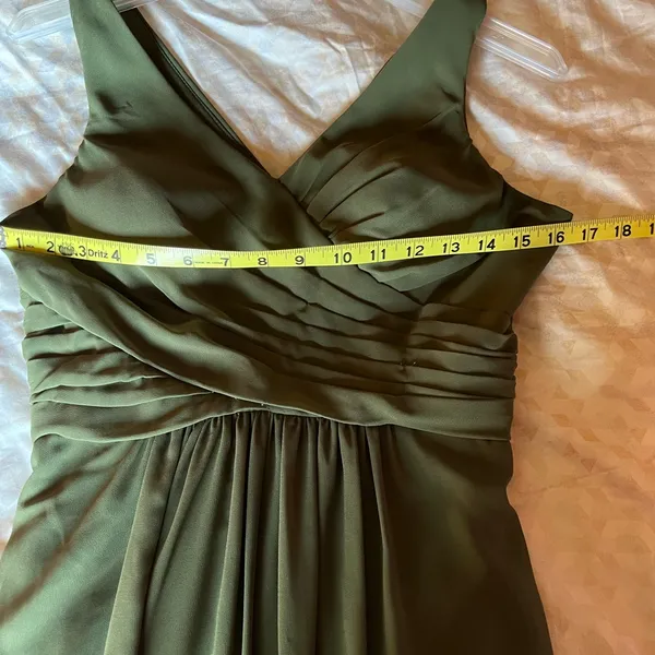 Beautiful formal dress Green Size 4 - Image 6