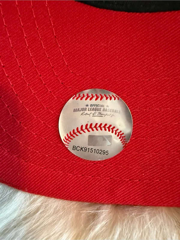 New Era 9Forty Philadelphia Phillies Women's Friendship Snapback Hat - Image 7