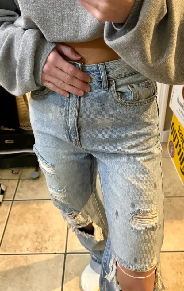 PacSun 90s Boyfriend Jeans Distressed - Image 3