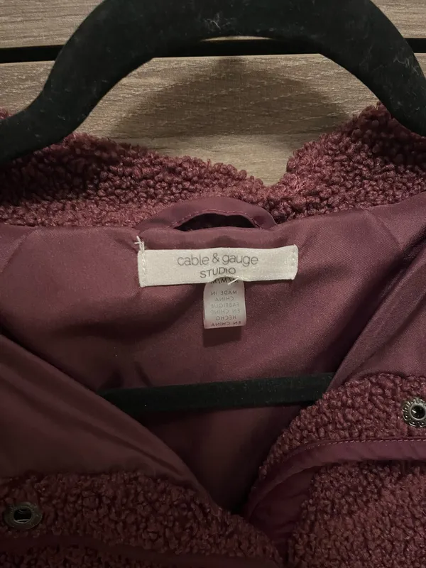 Cable & Gauge Maroon Sherpa Jacket - Image 2