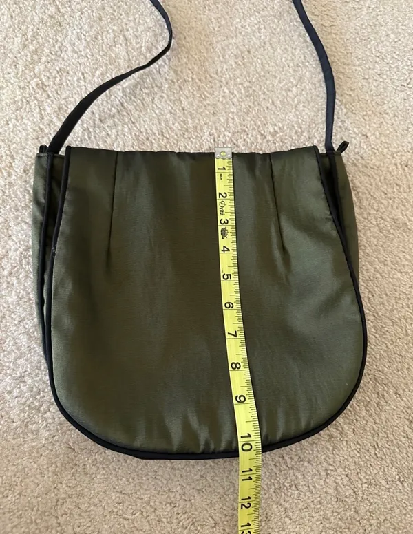 New Handmade Woman's crossbody shoulder Green bag. - Image 7