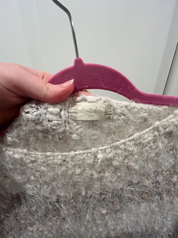 Sweater - Image 3