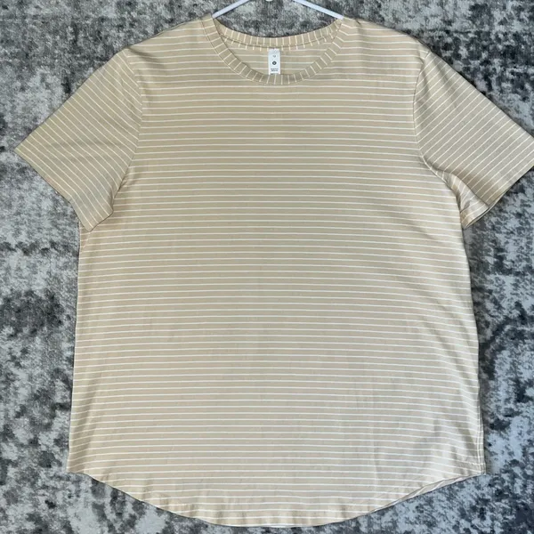 Love Crew T-Shirt - Image 5