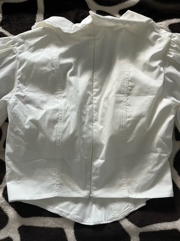 NWOT House of CB Augusta White Pin Tuck Top - Image 9