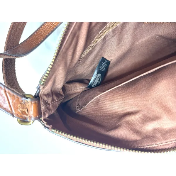 Fossil Medium Kinley Brown Leather Crossbody Purse - Image 9
