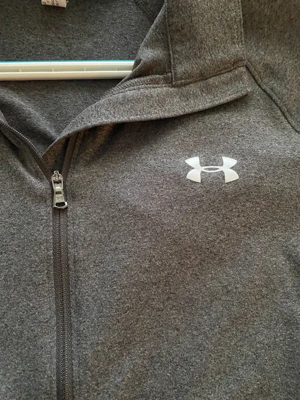 Under Armour Quarter Zip Pullover - Image 3
