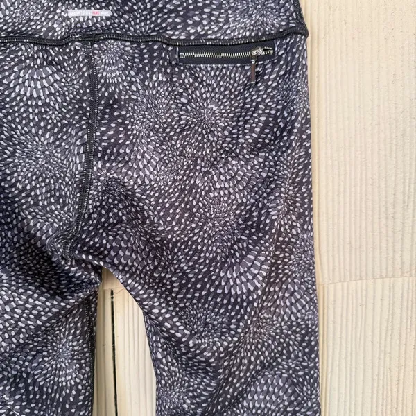 Aerie Chill Play Zipper Leggings - Image 4