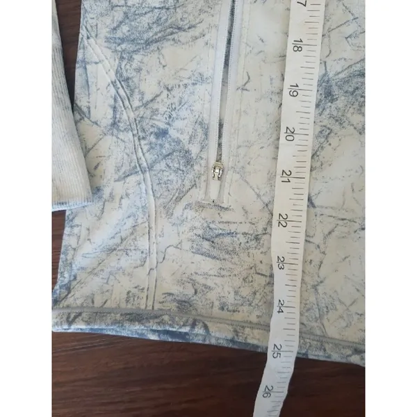 Lululemon Light Blue Marble Ebb To Train Full Zip Jacket Size 6 - Image 4