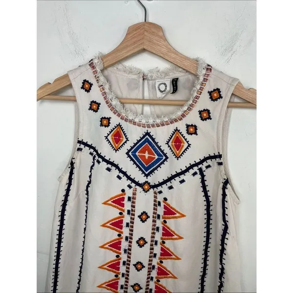 Anthropologie Akemi + Kin Reagan Mini Sleeveless Dress Embroidered Linen Size 2P - Image 2