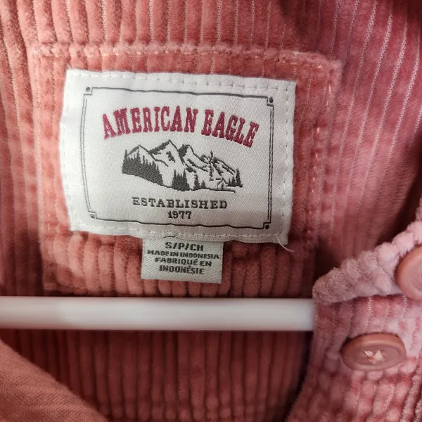 American Eagle Pink Long Sleeve Oversized Corduroy Button-Up Shirt Size Small - Image 3