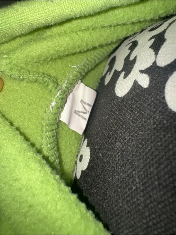 Amazon Green Backwoods Graphic Hoodie Size M - Image 6