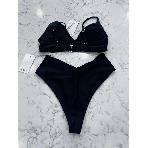 NWT Quince Black Italian V Neck Bikini Top & V Cut High Leg Bottom Set Small - Image 2