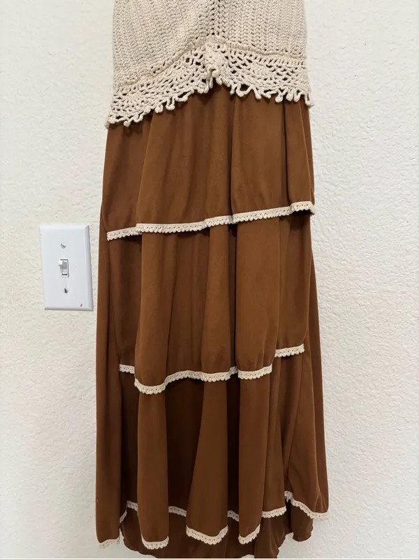 Vizio Vintage Crochet Halter Maxi Dress in Cream and Brown - Image 2