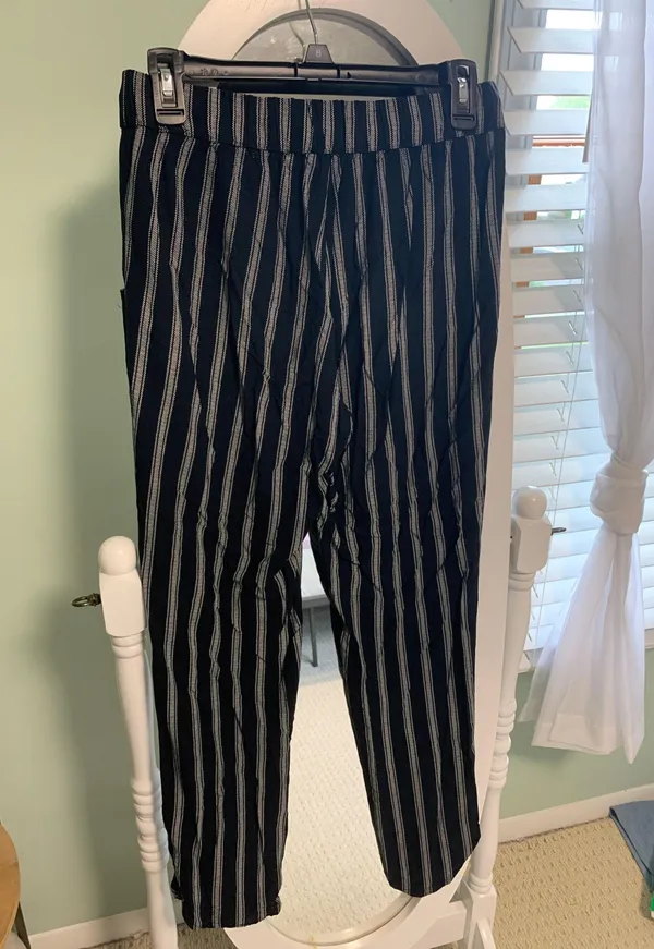 American Eagle Pants - Image 3