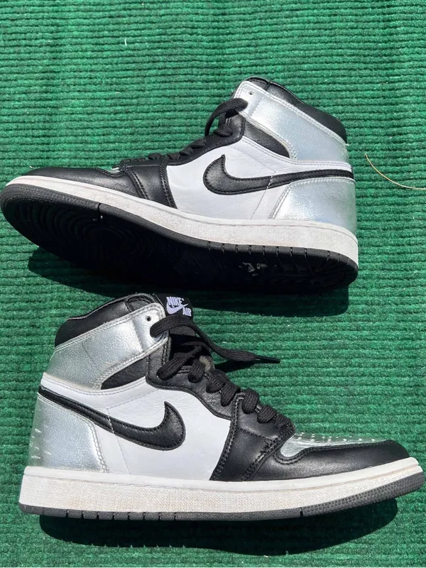 Wmns Air Jordan 1 Retro High OG 'Silver Toe Women’s Size 7.5 - Image 2
