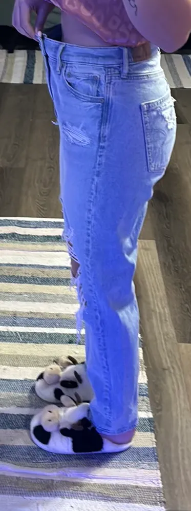American Eagle 90s boyfriend jeans - Image 2