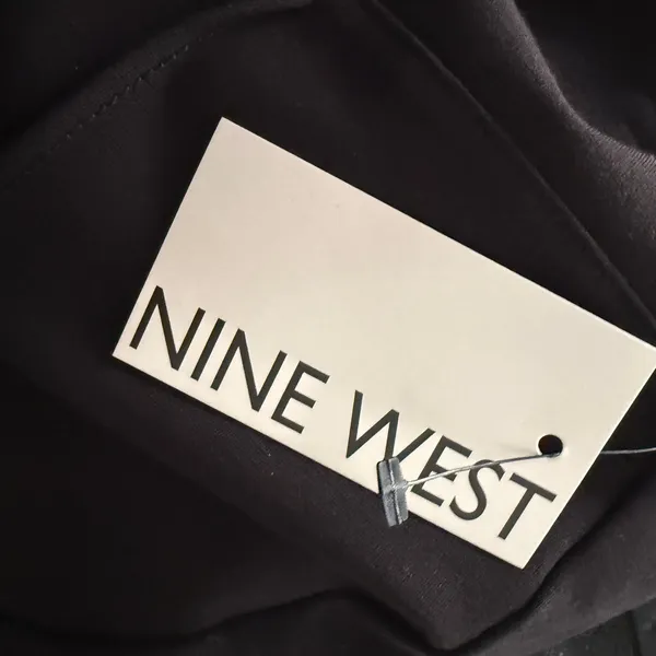 Nine West Office Siren Academia Pintuck Skinny Ponte Trousers Black‎ - Image 4