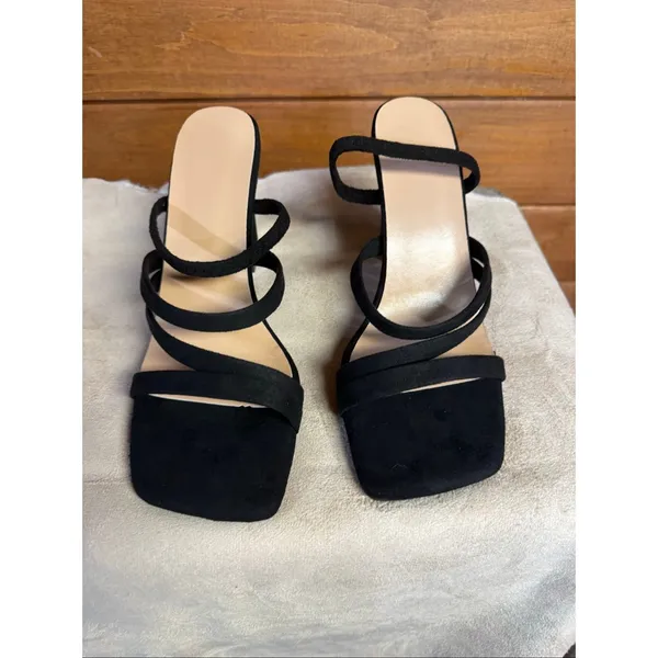 No brand Heeled/Slide/Strappy Black Velvet Sandals Sz 39 (8.5)NIB - Image 6