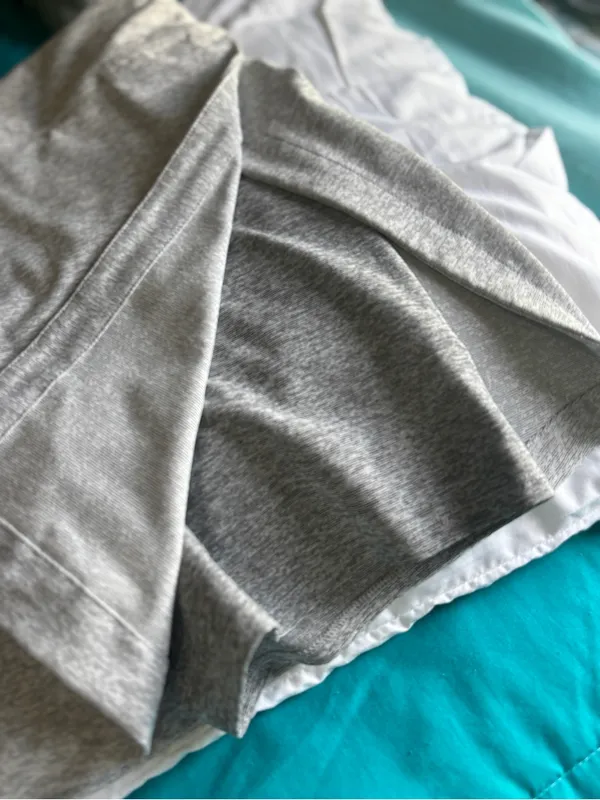 Outdoor Voices Heather Gray Textured Compression Wrap Athletic Skort Size S - Image 2