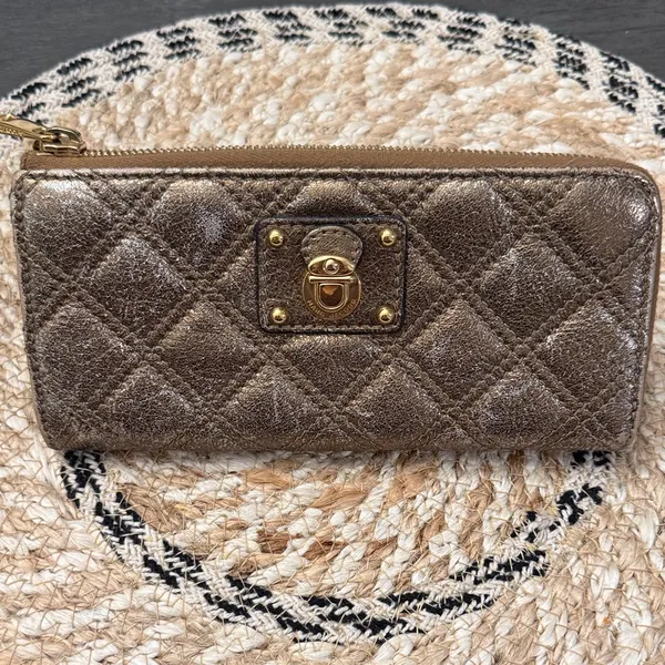 Marc‎ Jacobs Quilted Metallic Bronze Leather Zip Around Continental Wallet - Image 2