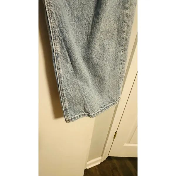 AMERICAN EAGLE Skylight Blue Strigid Ripped Knee High-Waisted Stovepipe Jeans - Image 9