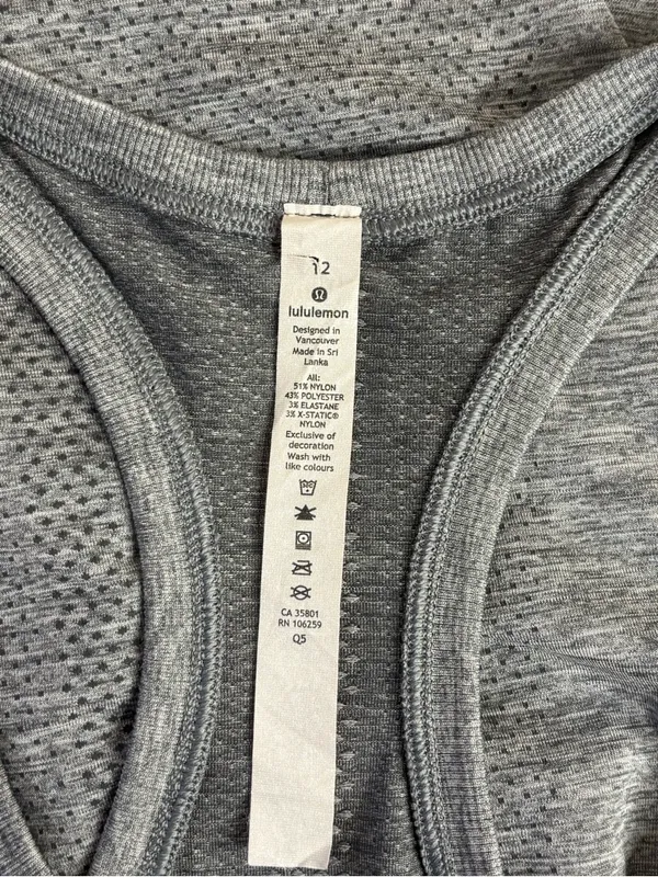 Lululemon Swiftly Tech Racerback
Slate / White size 12 - Image 3