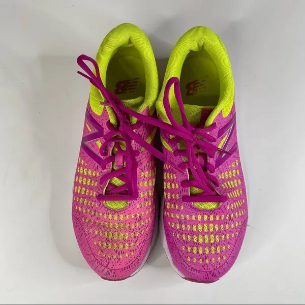 New Balance‎ 775 Running Shoes Size 7 - Image 2