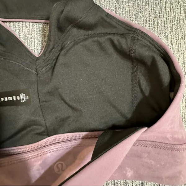 Lululemon Lab Embossed Nulu Cross-Back Yoga Bra - Image 12