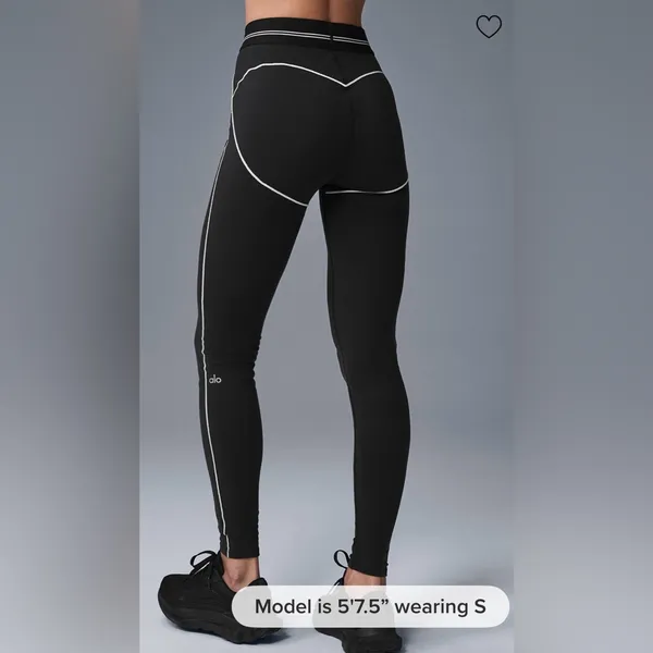 ALO Yoga NWT Airbrush High Waist Heart Throb Leggings Black White Size M - Image 3