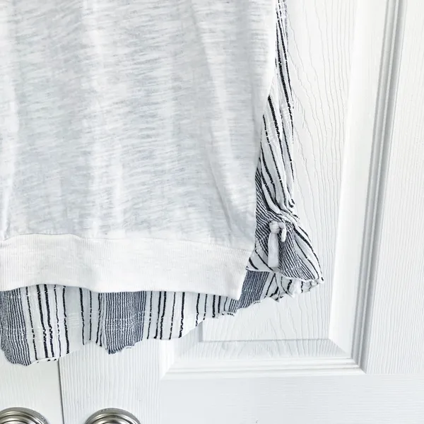 Little Yellow Button Anthropologie White Striped Mixed Media Top Lagenlook Artsy - Image 4