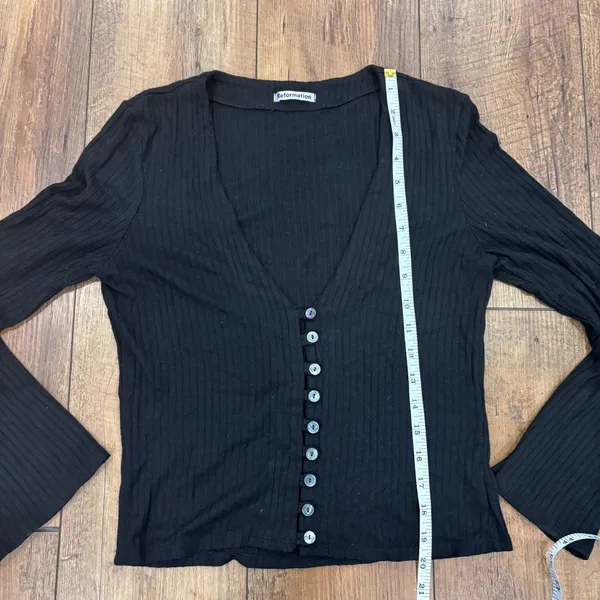 Reformation The Gellar Black Ribbed Button Front Bell Sleeve Crop Top Womens L - Image 5