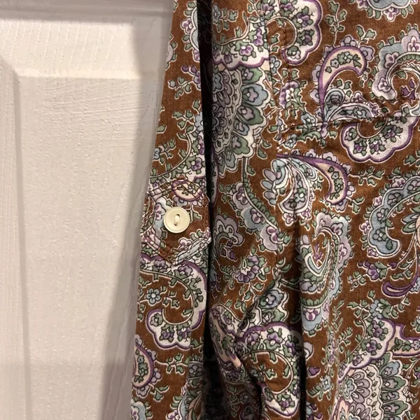 Gap Women's Brown Paisley Print Button Down Long Sleeve Shirt Medium‎ Roll Tab - Image 6