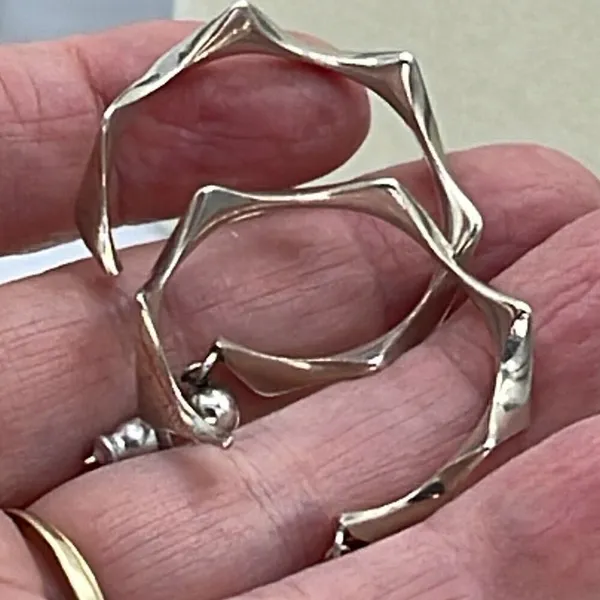 Silver plated dangle hoops organic shaped - Image 5